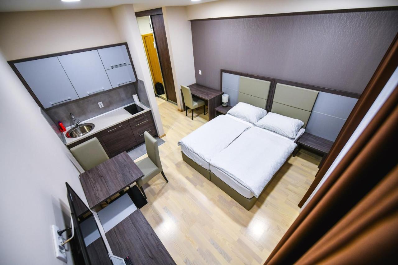 La Casa Apartments Banja Luka Exteriör bild